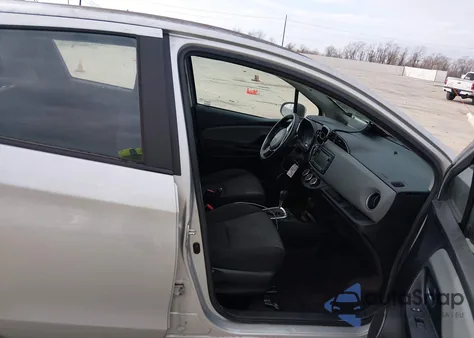 2016 Toyota Yaris Le z USA, uszkodzony, nr VIN VNKKTUD36GA062140